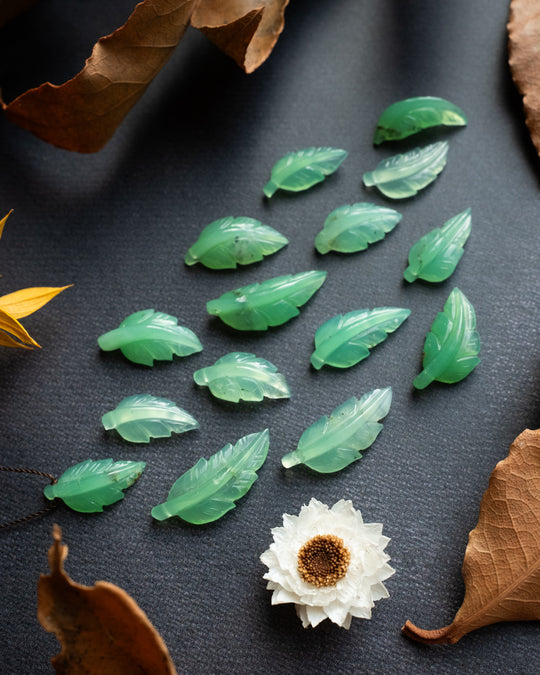 Chrysoprase Hand Carved Vegan Silk Leaf Necklace - The Healing Pear