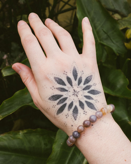 Botswana Agate Round Bead Bracelet - The Healing Pear