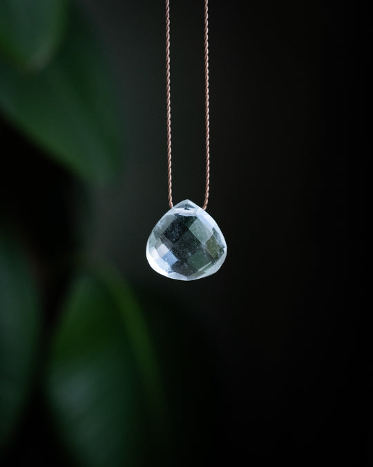 Clear Quartz Vegan Silk Necklace - The Healing Pear