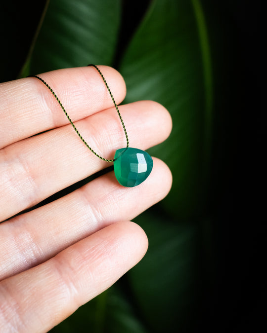 Green Onyx Vegan Silk Necklace
