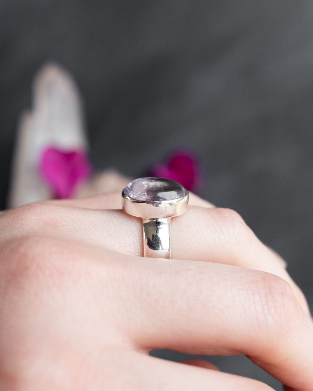 Lavender Aura Quartz Ring in Sterling Silver - Size 5 1/2 US / L UK - The Healing Pear