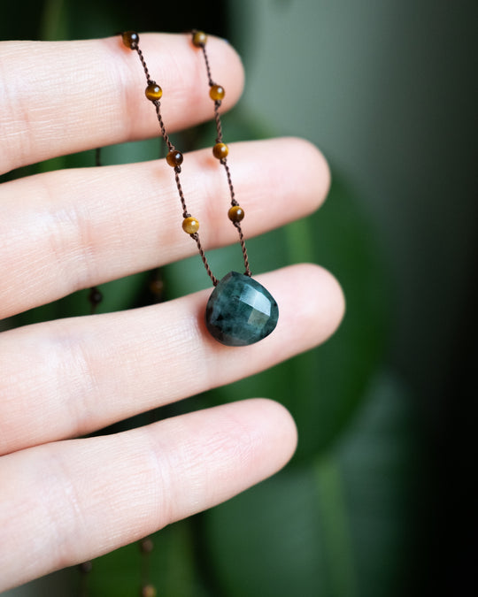Emerald / Vesuvianite / Smoky Quartz / Labradorite Hand Knotted Beaded Necklace - The Healing Pear