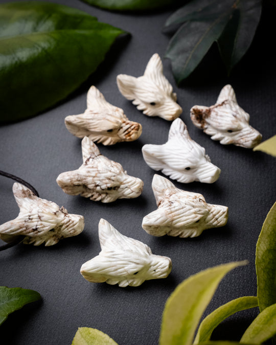 Small Howlite Hand Carved Wolf Necklace - The Healing Pear
