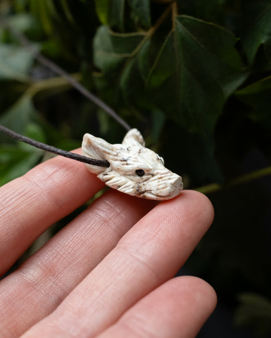 Small Howlite Hand Carved Wolf Necklace - The Healing Pear
