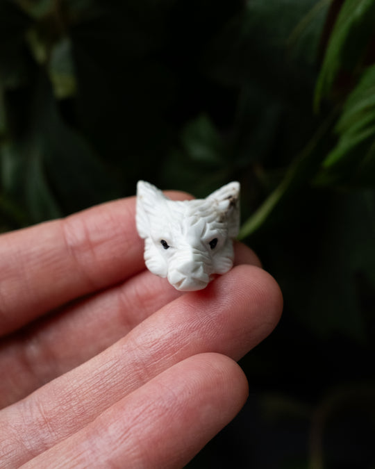 Small Howlite Hand Carved Wolf Necklace - The Healing Pear