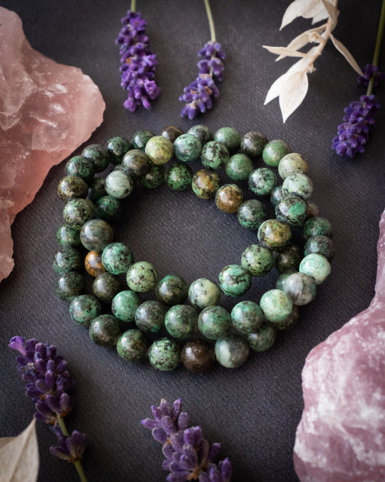 African Turquoise Round Bead Bracelet 8mm - The Healing Pear