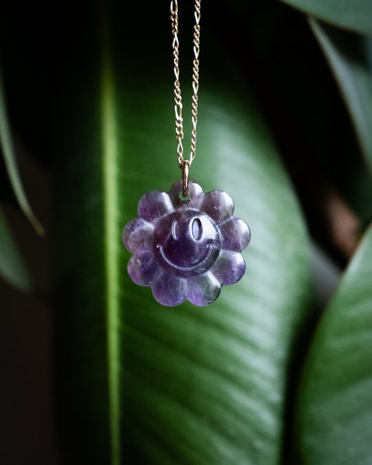 Amethyst Hand Carved Groovy Flower Necklace - The Healing Pear