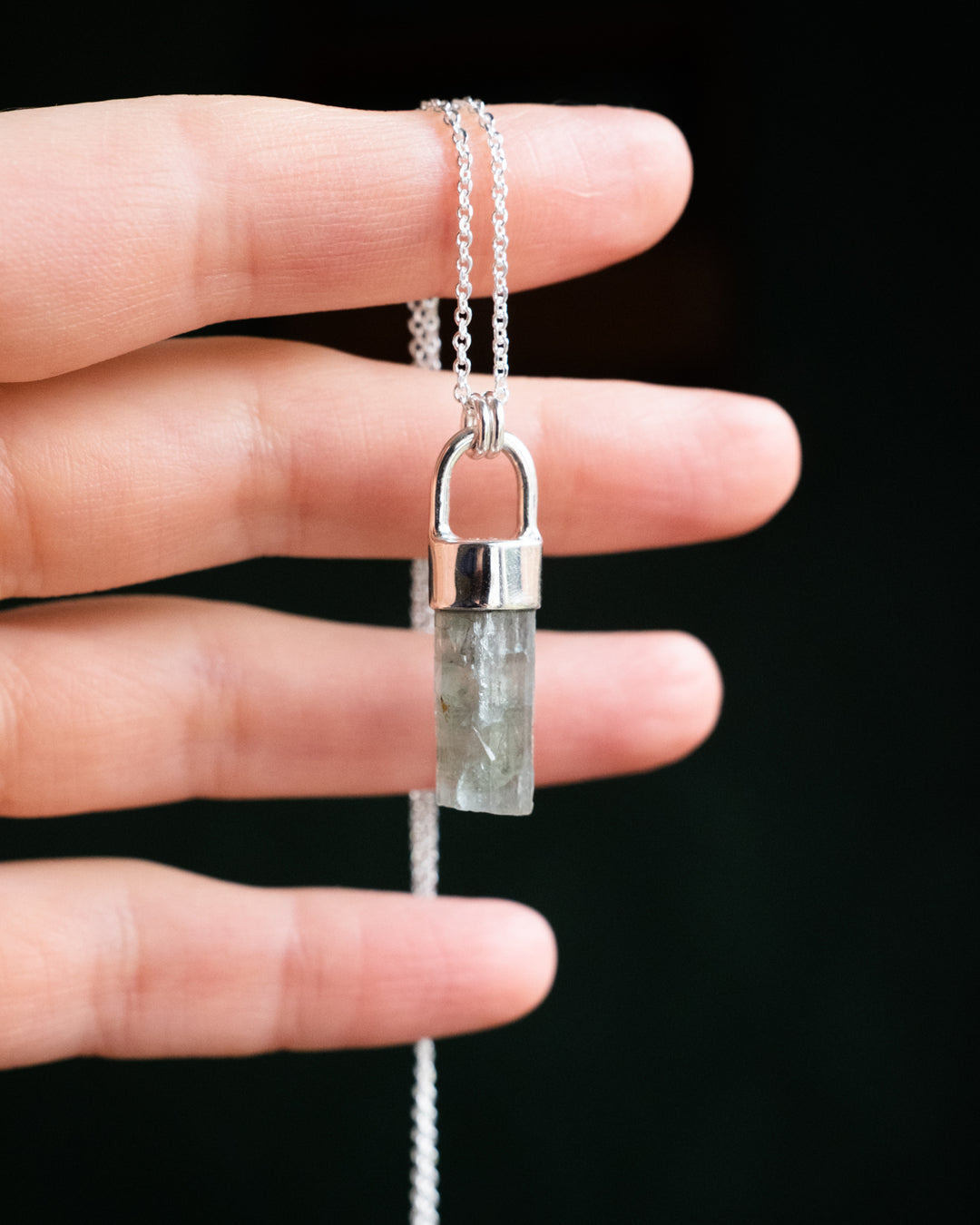 Raw Aquamarine Sterling Silver Necklace - The Healing Pear