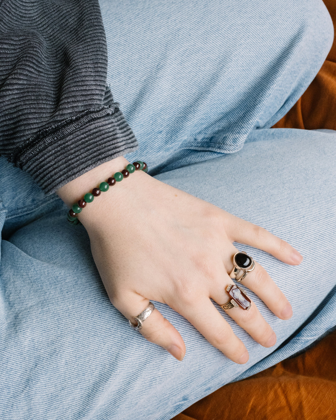 Garnet & Aventurine Round Bead Bracelet 6mm