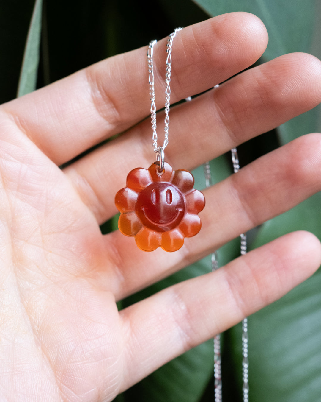 Carnelian Hand Carved Groovy Flower Necklace OLD - The Healing Pear