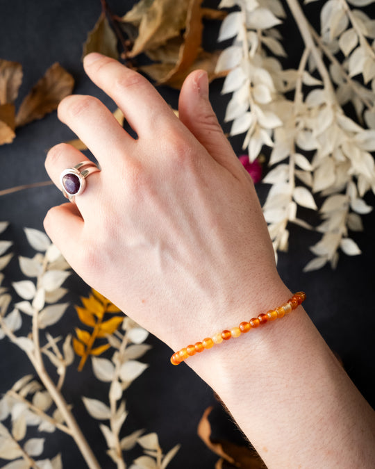 Carnelian Round Bead Bracelet 4mm - The Healing Pear
