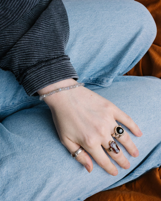 Moon Labradorite Round Bead Bracelet 4mm
