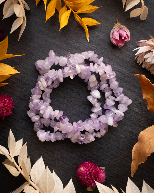 Lavender Amethyst Chip Bracelet - The Healing Pear