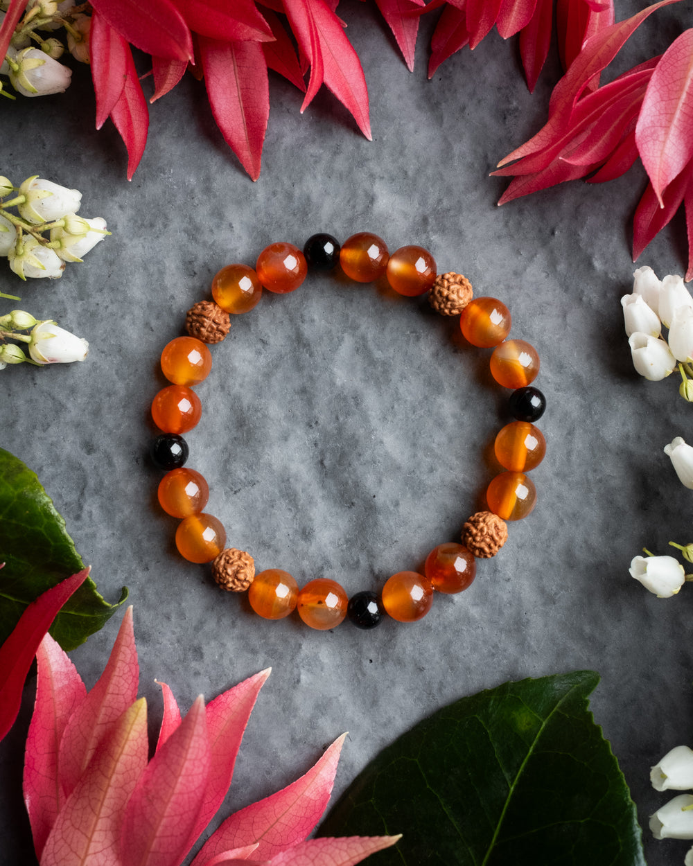 Red Rudraksha, Carnelian & Black Onyx Round Bead Bracelet - The Healing Pear