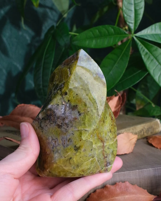 Green Opal Carved Flame 439g - The Healing Pear
