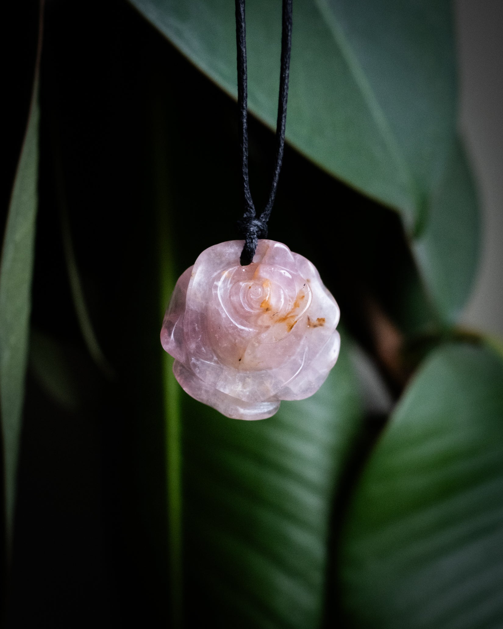 Rose Quartz Hand Carved Rose Necklace - The Healing Pear