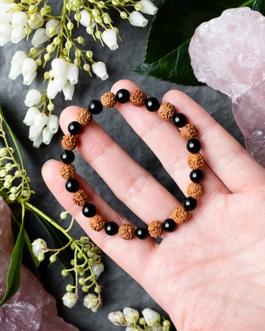 Red Rudraksha &amp; Black Onyx Round Bead Bracelet - The Healing Pear