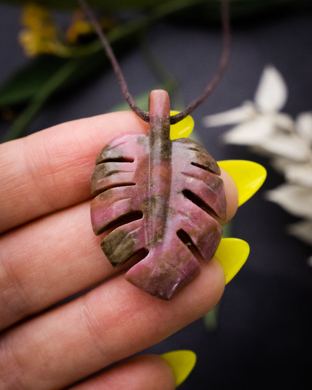 Rhodonite Hand Carved Monstera / Cheese Plant Necklace - The Healing Pear