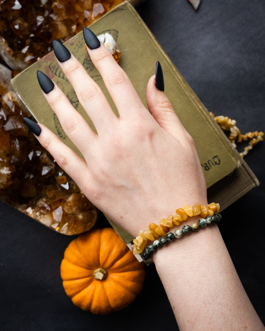 Honey Jade Chip Bracelet - The Healing Pear