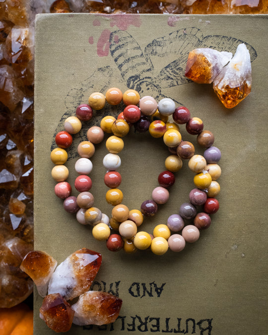 Mookaite Jasper Round Bead Bracelet - The Healing Pear