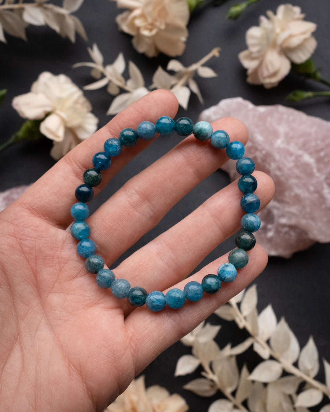 Blue Apatite Round Bead Bracelet 6mm - The Healing Pear