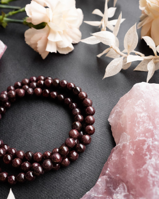 Garnet Round Bead Bracelet 6mm - The Healing Pear