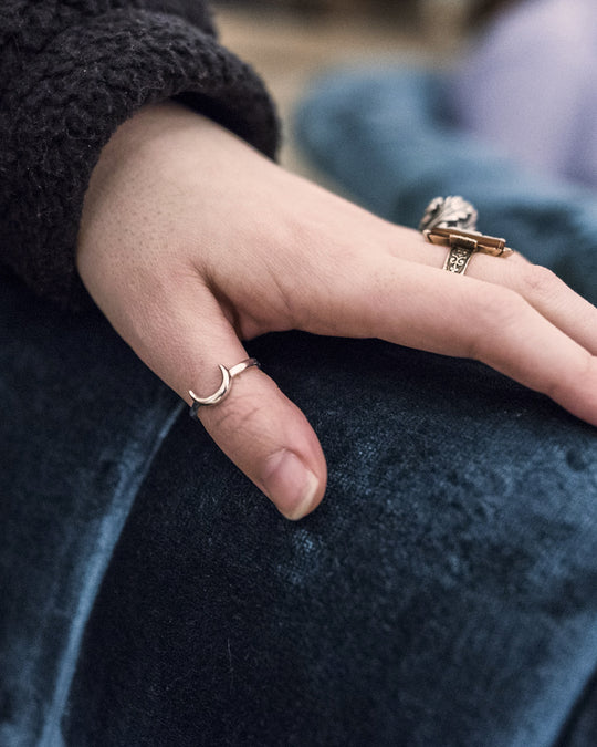 Sterling Silver Crescent Moon Ring - The Healing Pear