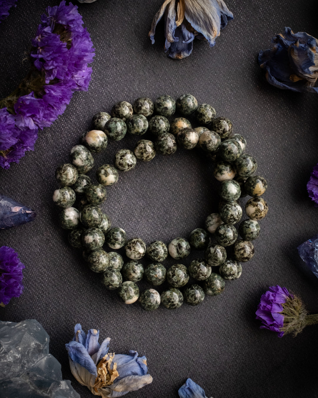 Stonehenge Preseli Bluestone Round Bead Bracelet 8mm - The Healing Pear