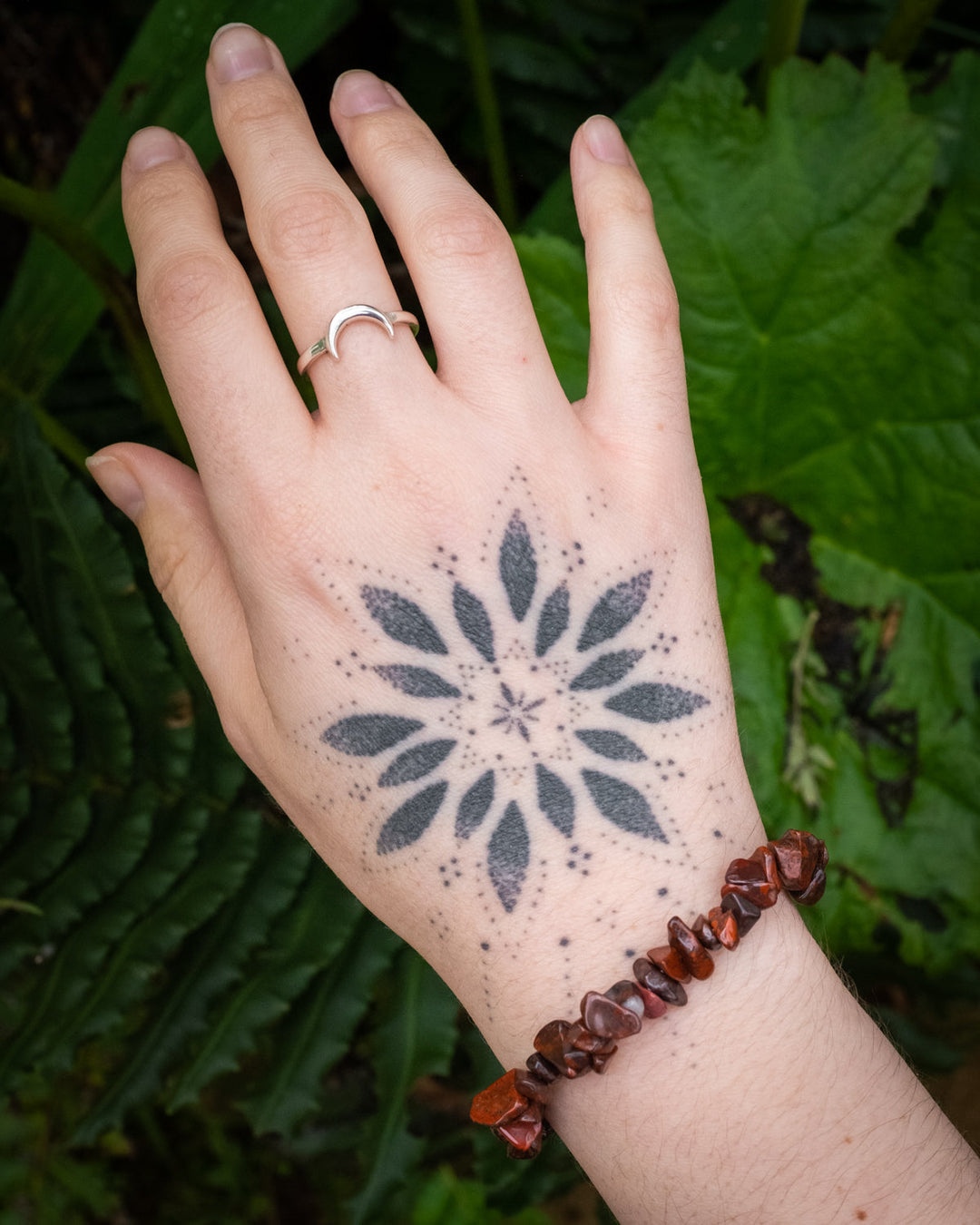 Red Jasper Chip Bracelet - The Healing Pear